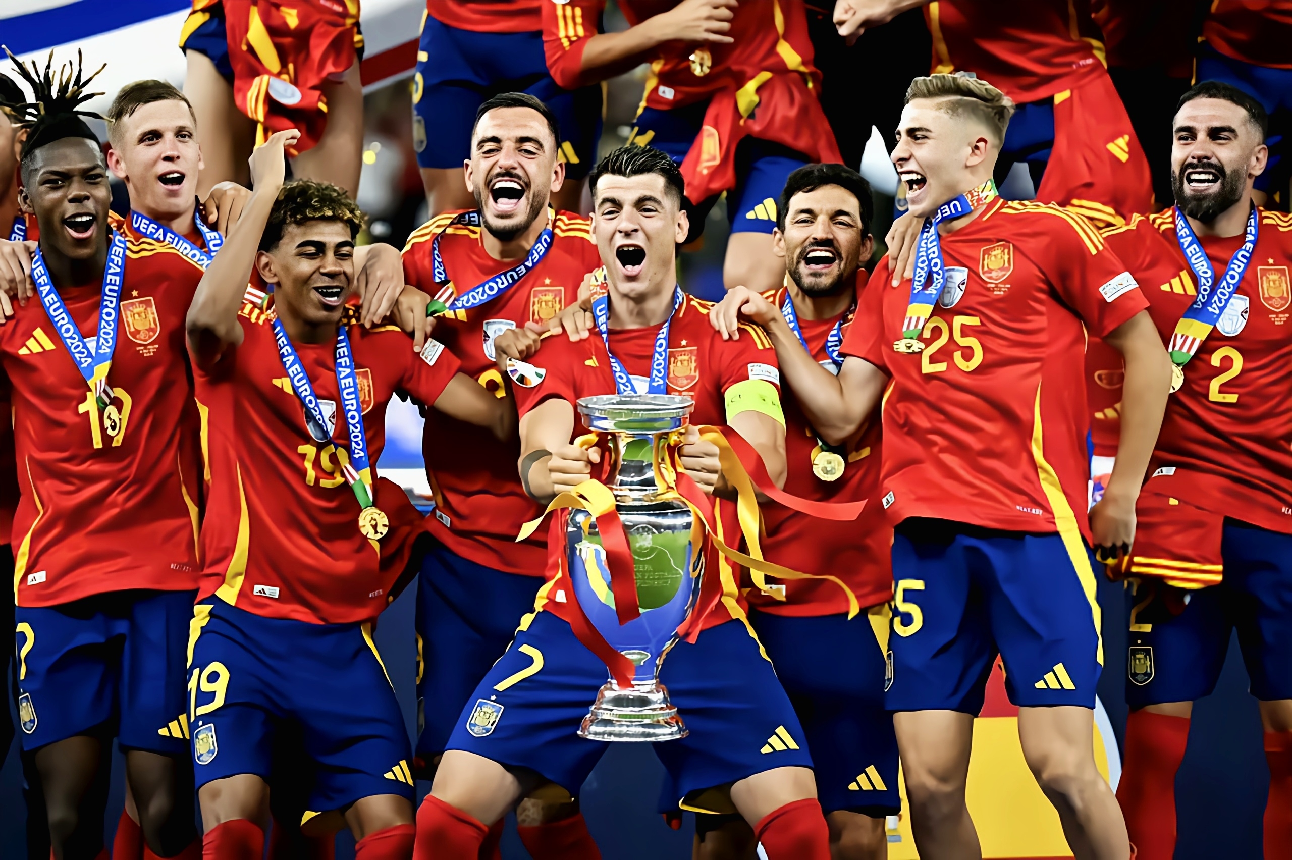 开云体育下载-西班牙球队逆转胜利，战胜加拿大