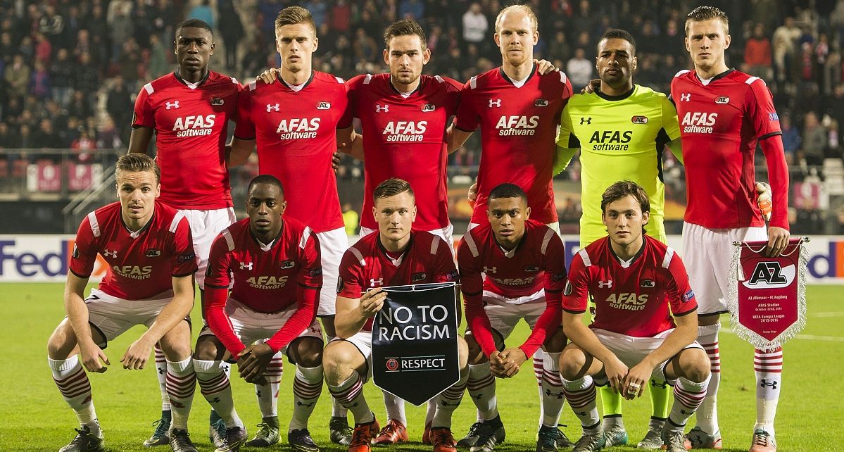 巴黎主场逆转阿贾克斯，小组榜首稳固