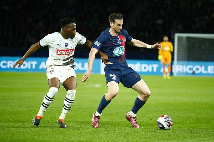 包含雷恩对阵尼姆:法甲比赛或成为一场焦点战的词条 包含雷恩对阵尼姆:法甲比赛或成为一场焦点战的词条