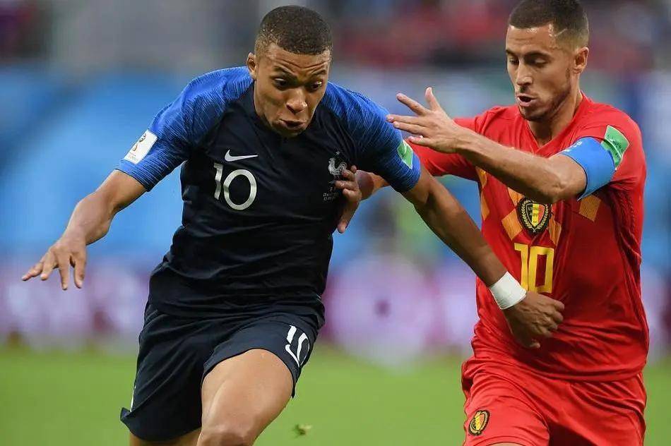 国际足坛豪门齐聚，比赛场上精彩绝伦的简单介绍