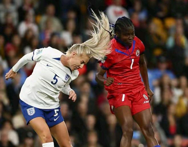 开云体育登录-世界女足比赛热火朝天，各队争相角逐