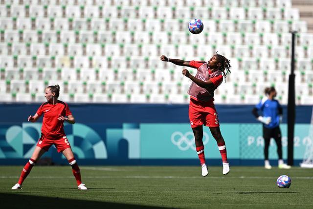 西班牙女队成功击败尼日利亚队 西班牙女队成功击败尼日利亚队