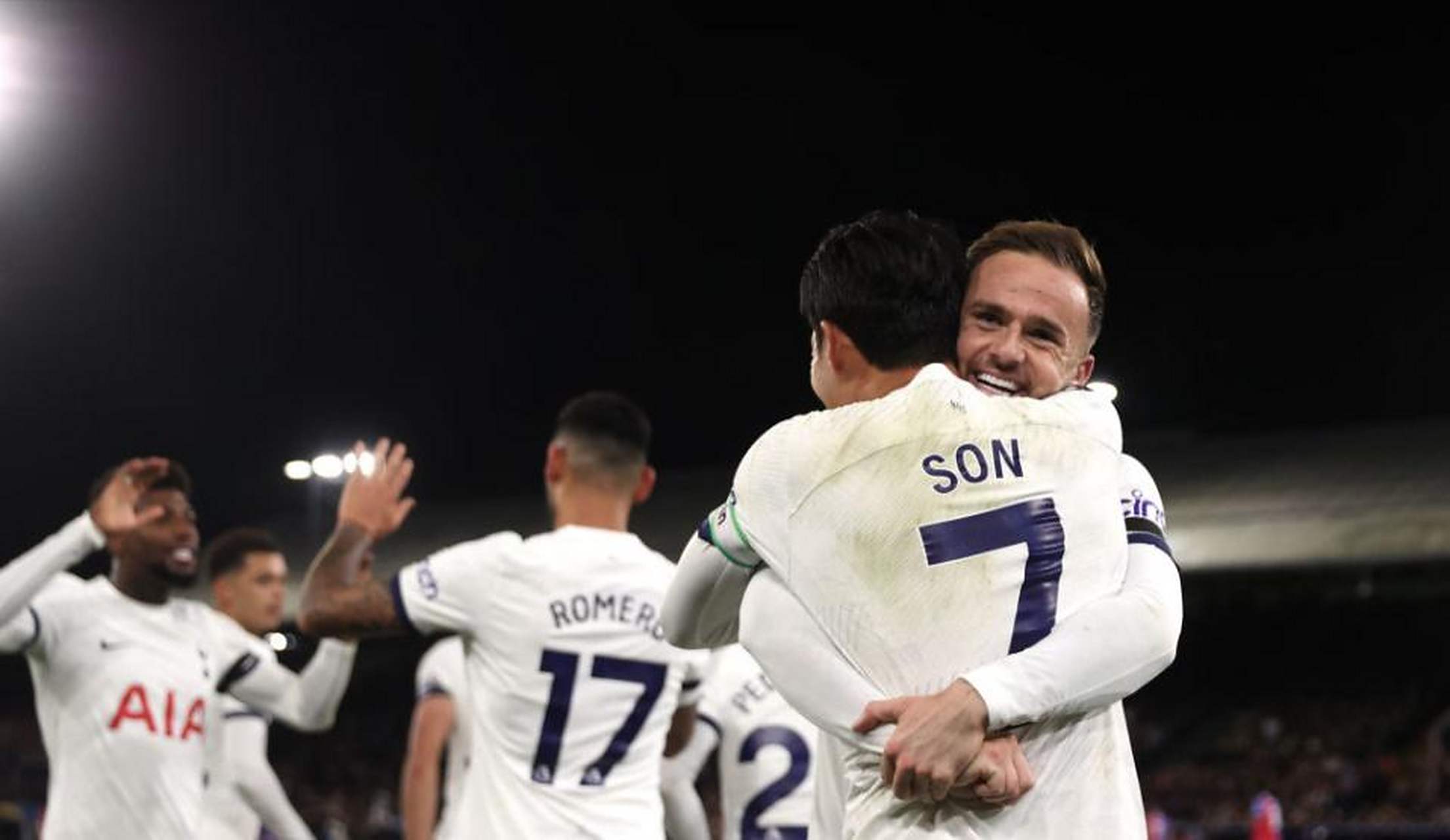 开云体育在线-热刺遭遇连败，球队陷入保级泥潭的简单介绍