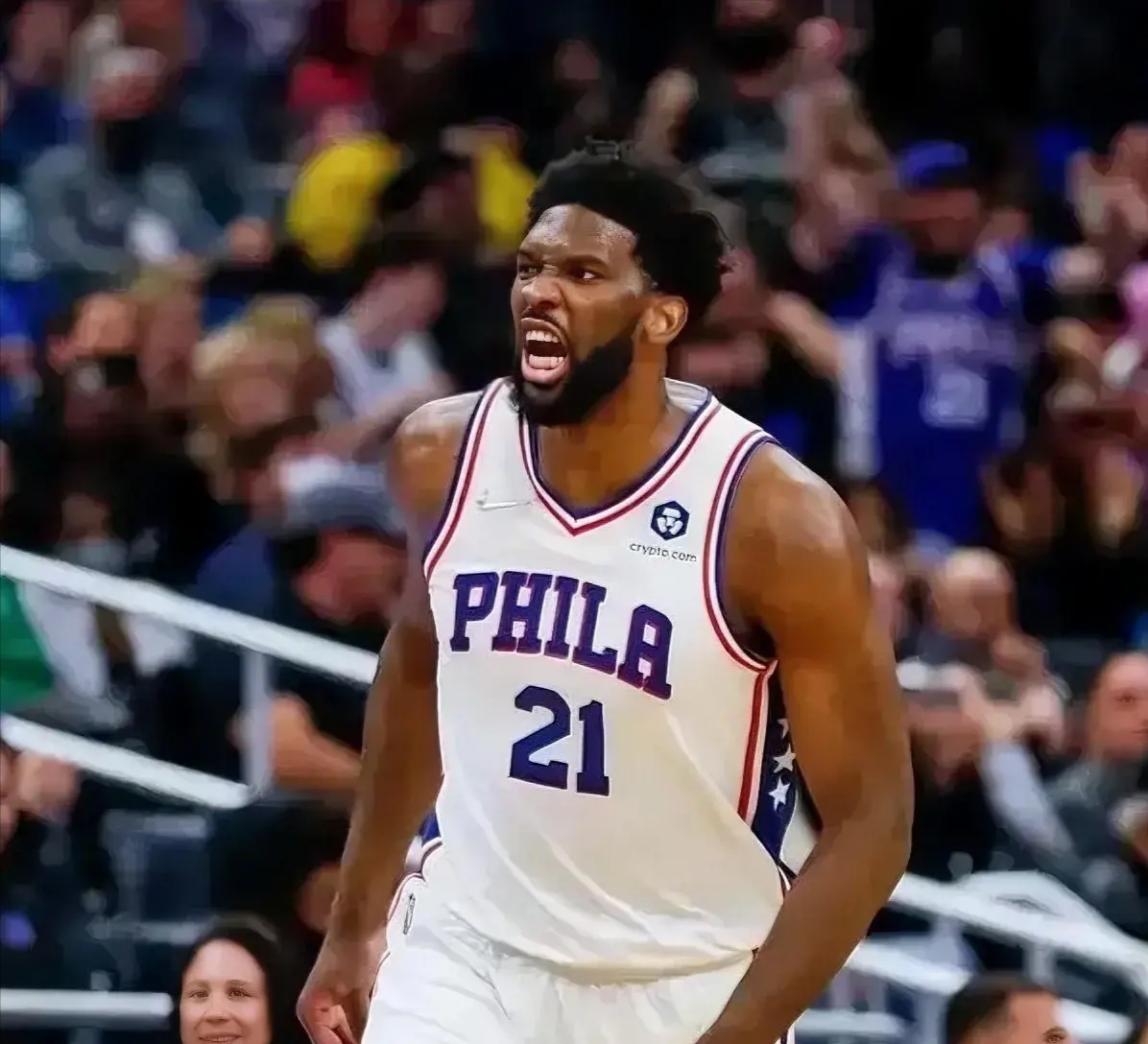 爵士中锋上演精彩表现,砍下高分的简单介绍 爵士中锋上演精彩表现,砍下高分的简单介绍