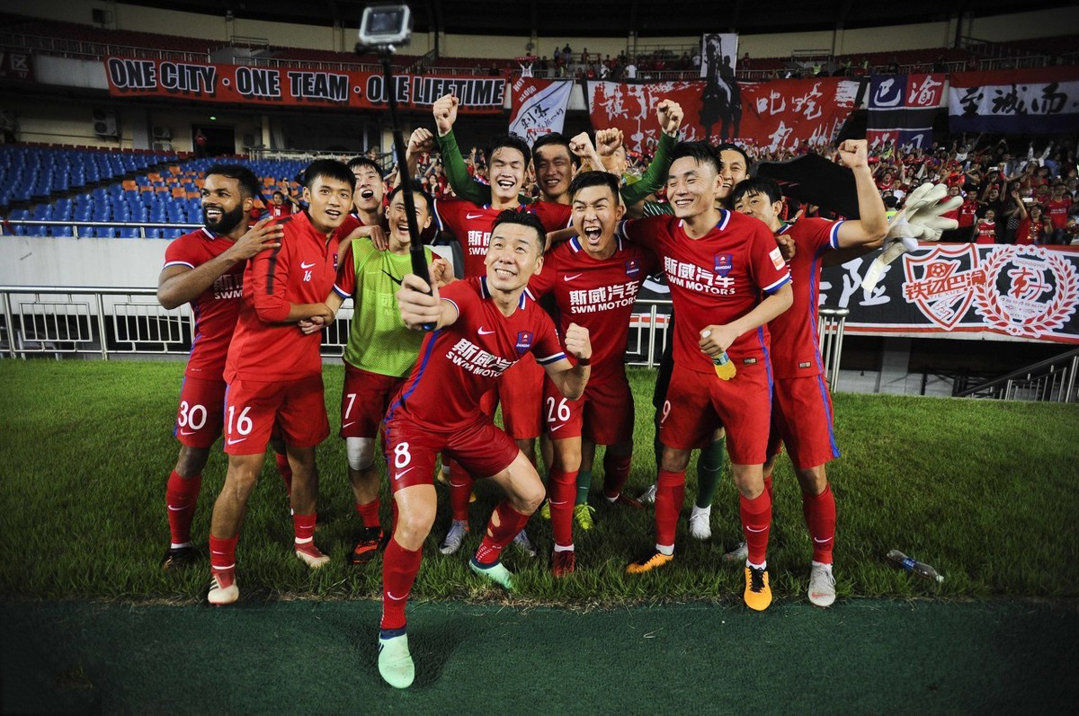 开云体育官方网站-重庆斯威喜迎连胜，登上积分榜榜首的简单介绍