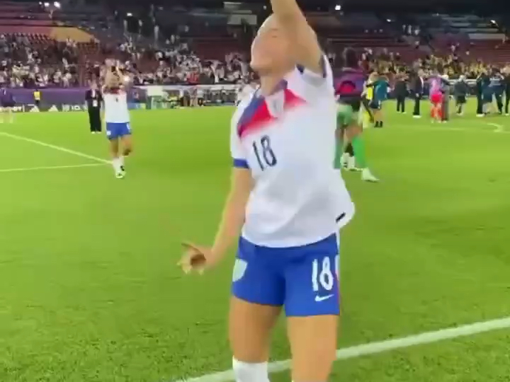 开云体育官方网站-包含瑞典女足取得胜利晋级八强表现不俗的词条