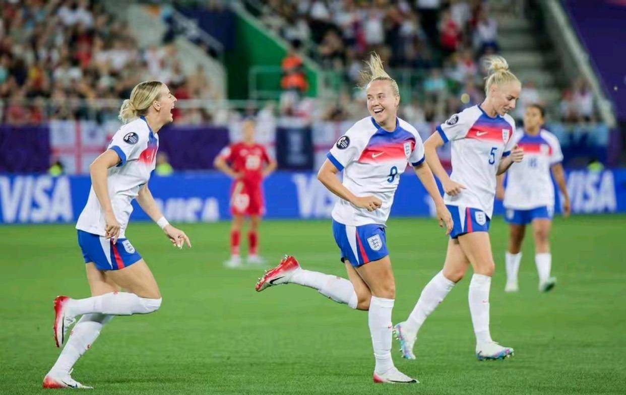 包含瑞典女足取得胜利晋级八强表现不俗的词条 包含瑞典女足取得胜利晋级八强表现不俗的词条