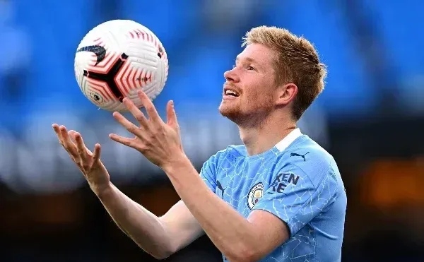 包含阿根廷力克意大利队，德布劳内逆转建功英超的词条