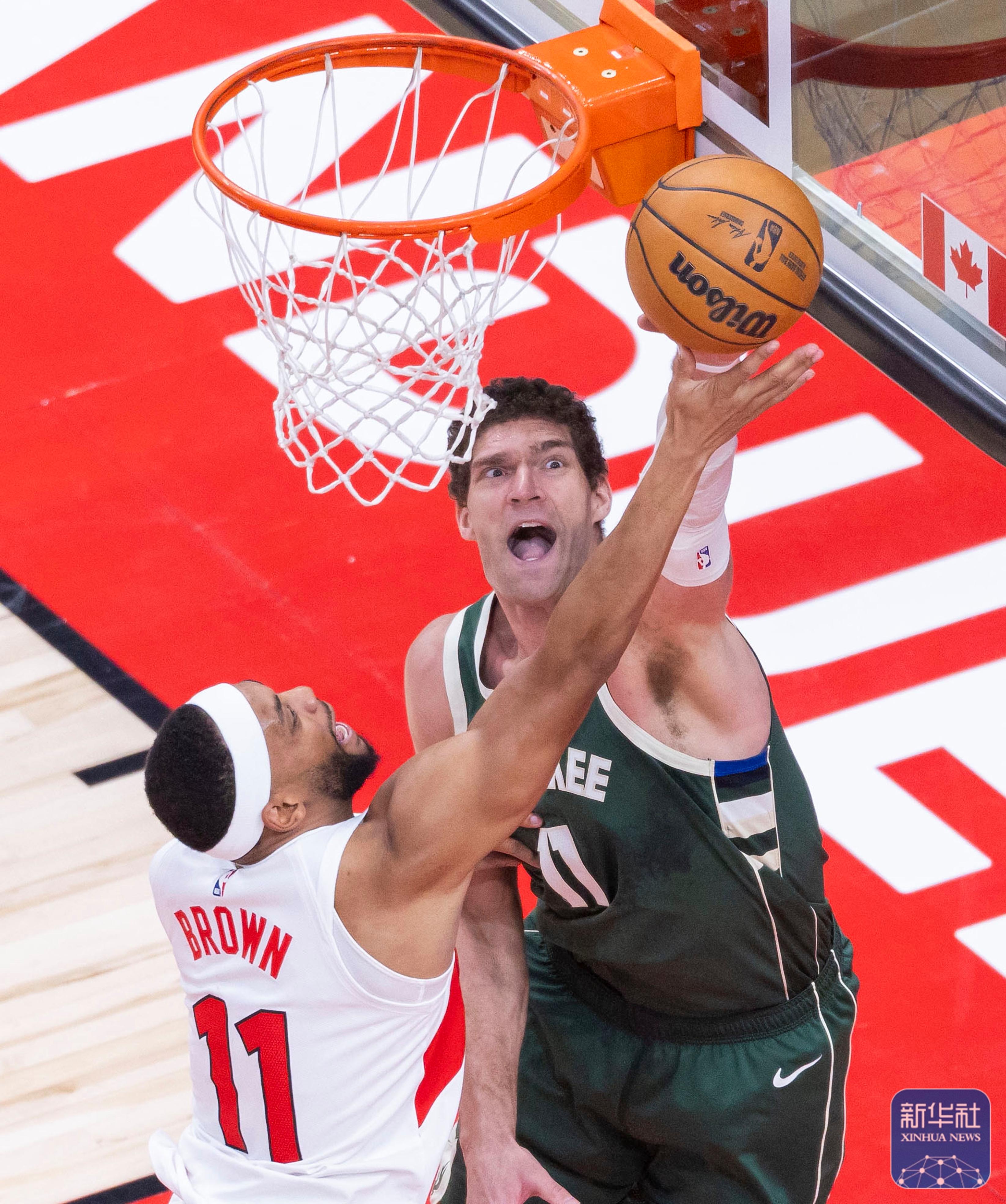 包含雄鹿主帅安特托孔波激励球队,力争进季后赛的词条 包含雄鹿主帅安特托孔波激励球队,力争进季后赛的词条