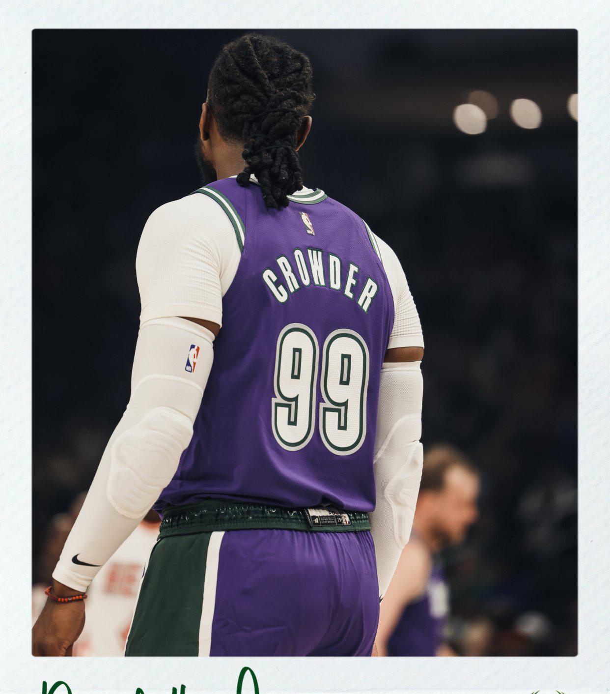 雄鹿队医透露球员伤势详情,参赛或无碍 雄鹿队医透露球员伤势详情,参赛或无碍