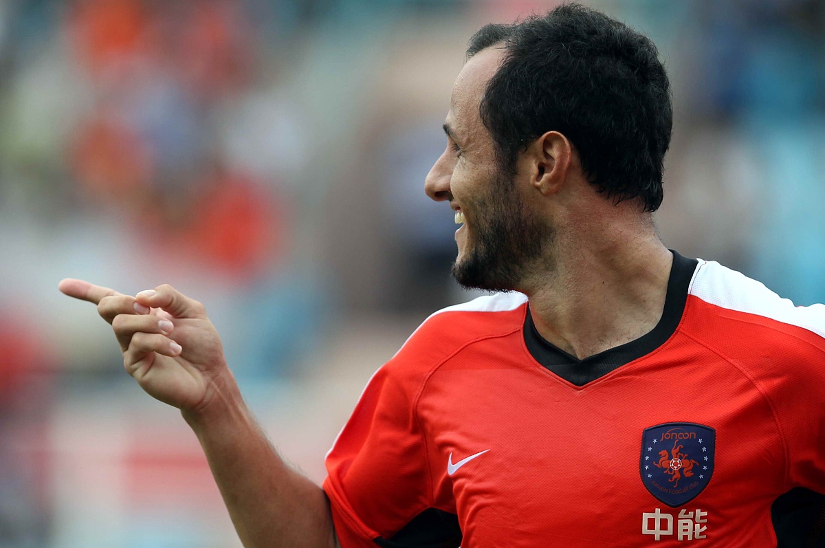 开云体育中国-国际比赛中球员展现超高实力