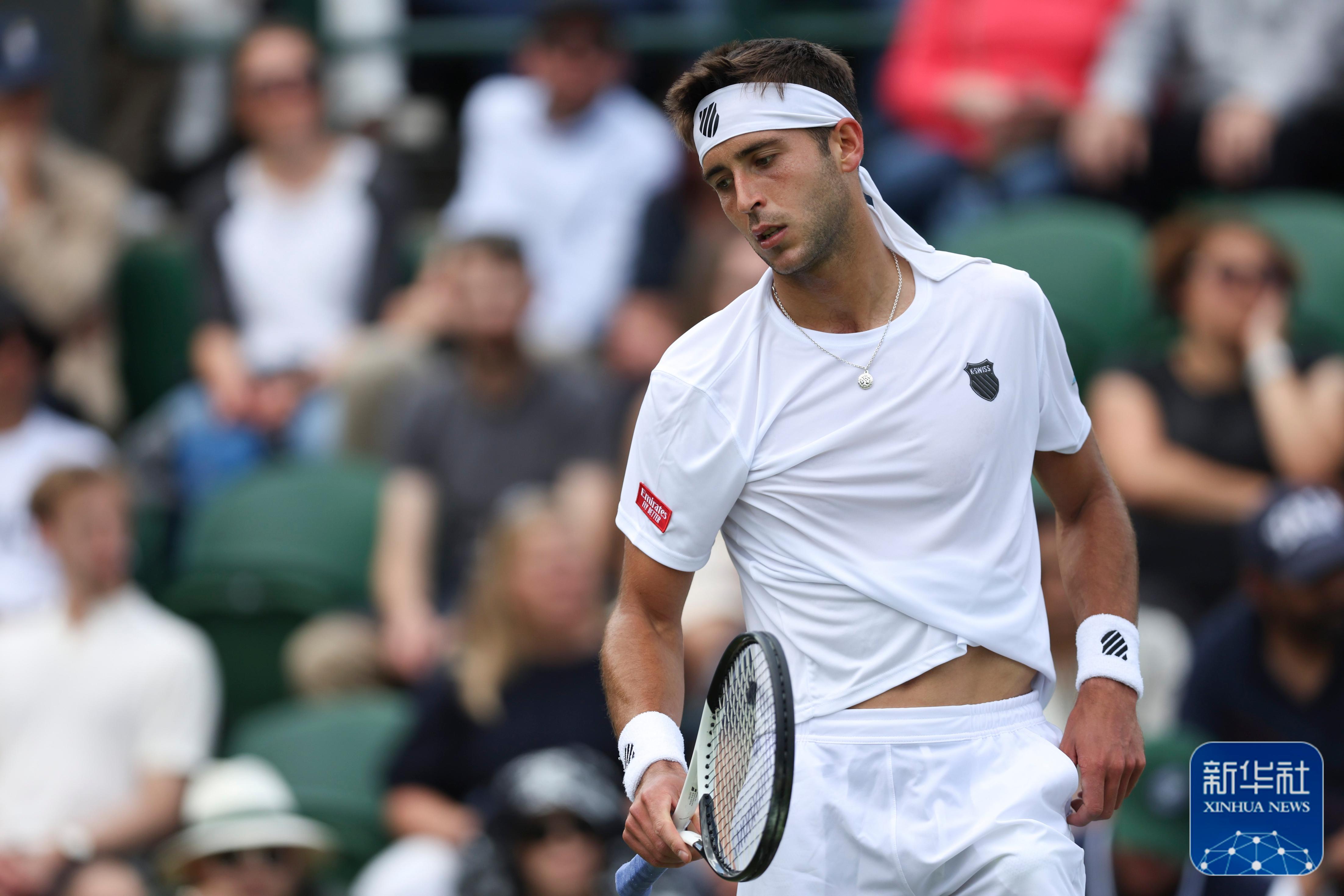 英国网球队完胜美国网球队,瓦林卡绝境逆转的简单介绍 英国网球队完胜美国网球队,瓦林卡绝境逆转的简单介绍