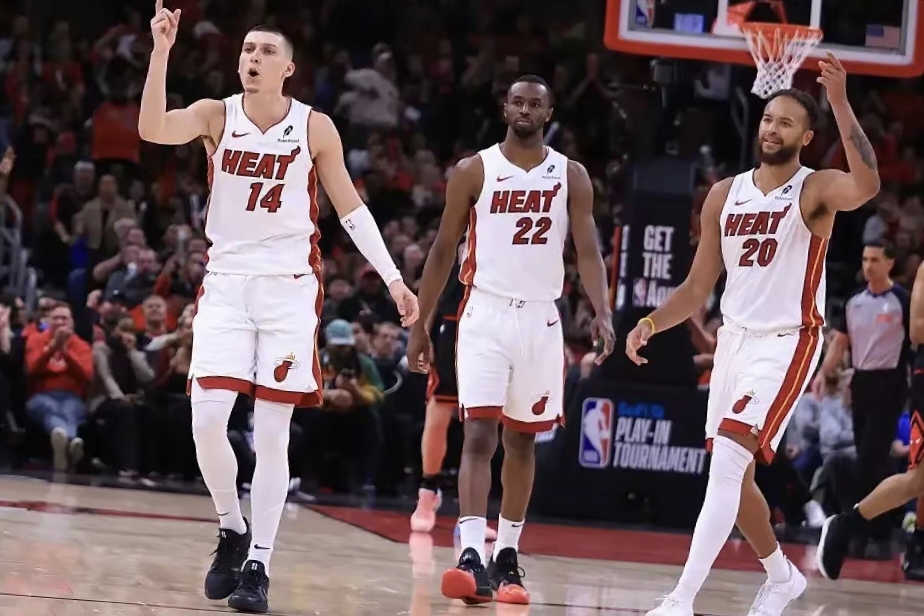 热火客场不敌老鹰,遭遇连败 热火客场不敌老鹰,遭遇连败