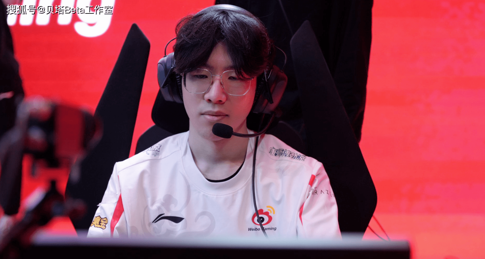 开云下载-包含FNC逆转T1，Ming爆发神勇的词条