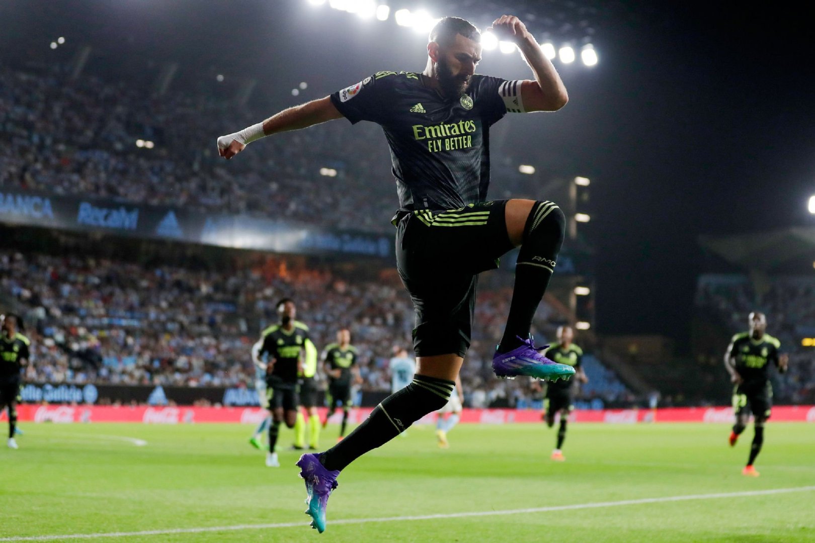 利物浦绝地反击瑞典,本泽马高光表现 利物浦绝地反击瑞典,本泽马高光表现