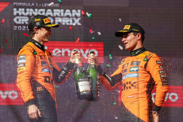 红牛车队力克迈凯伦,诺里斯扛起全队 红牛车队力克迈凯伦,诺里斯扛起全队