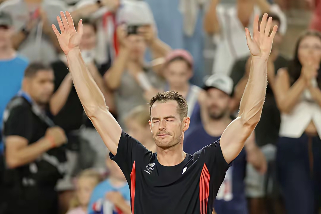 开云体育-联合杯逆转温网，穆雷高光表现