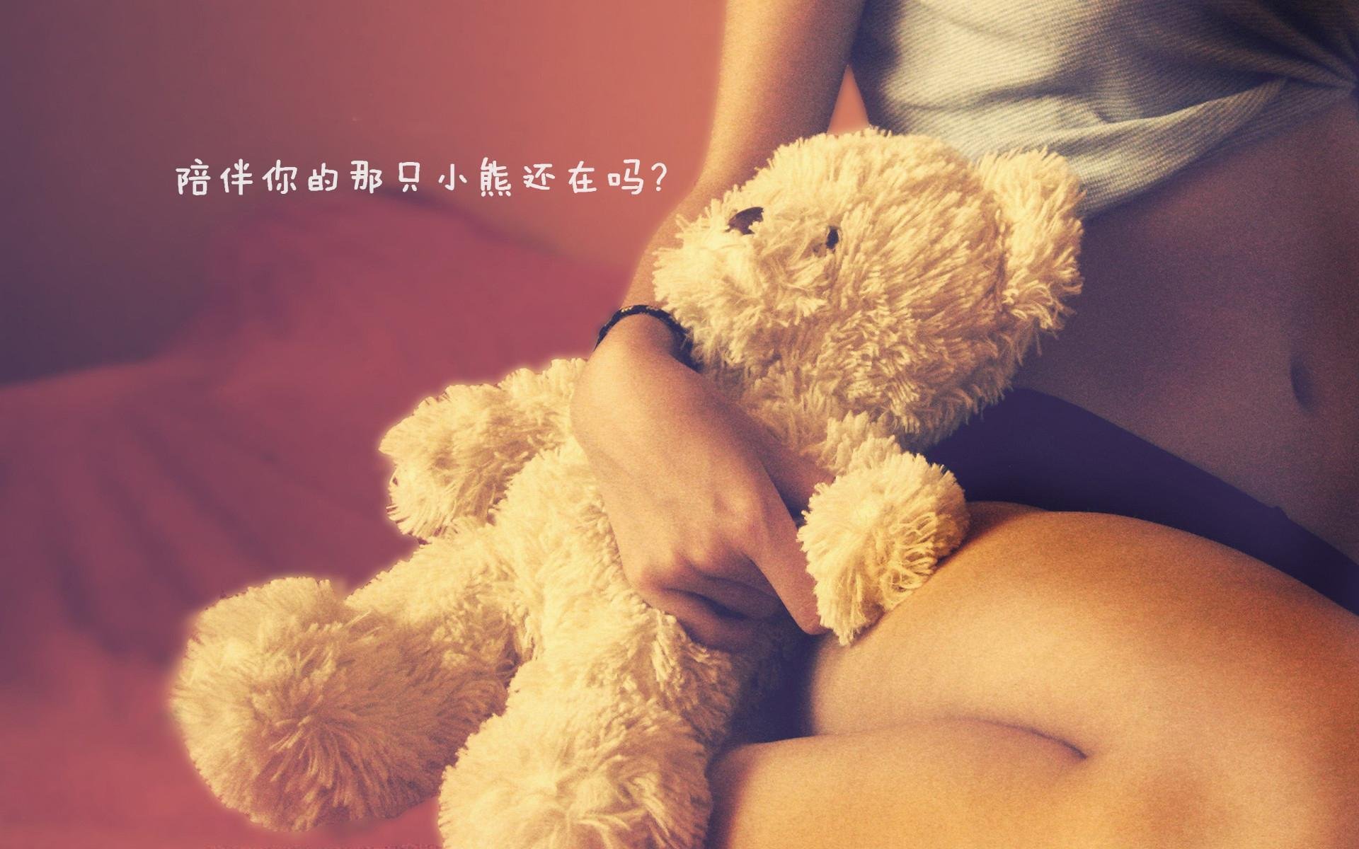 绿茵场上的两极，三笘薰的个人英雄主义与安哥拉的战术交响诗