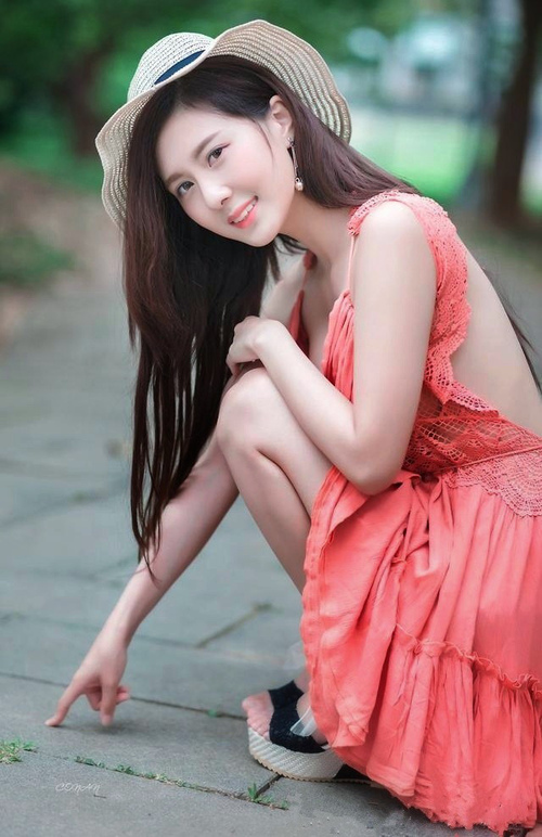 开云官网-意甲焦点战燃情绿茵，广厦队制霸快船展雄风，体育世界的跨域交响