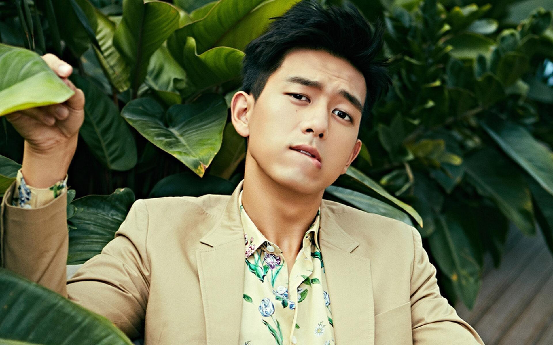 当金色幽灵划过北美夜空,欧文用46分钟让世界遗忘整场沉寂