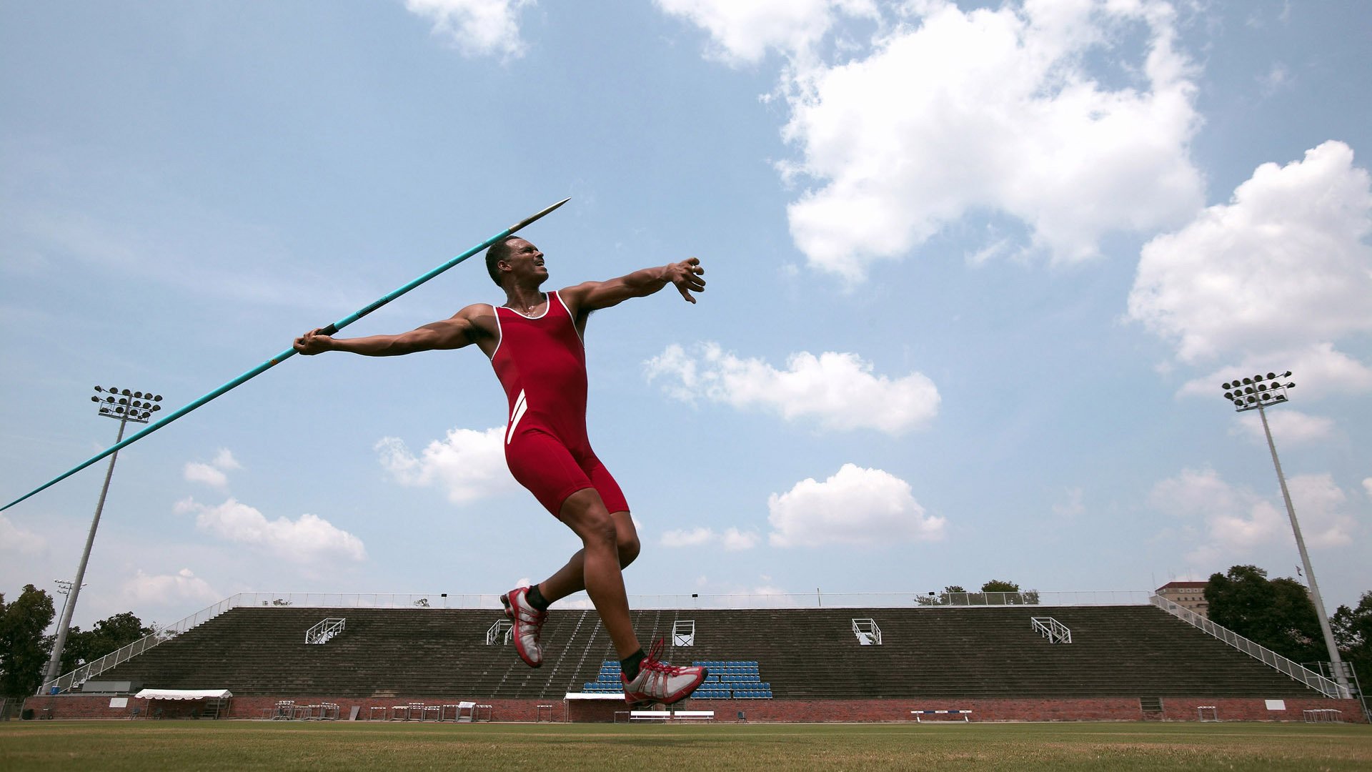 铁血收割者范弗利特，76人战术利刃如何肢解新疆铁桶阵