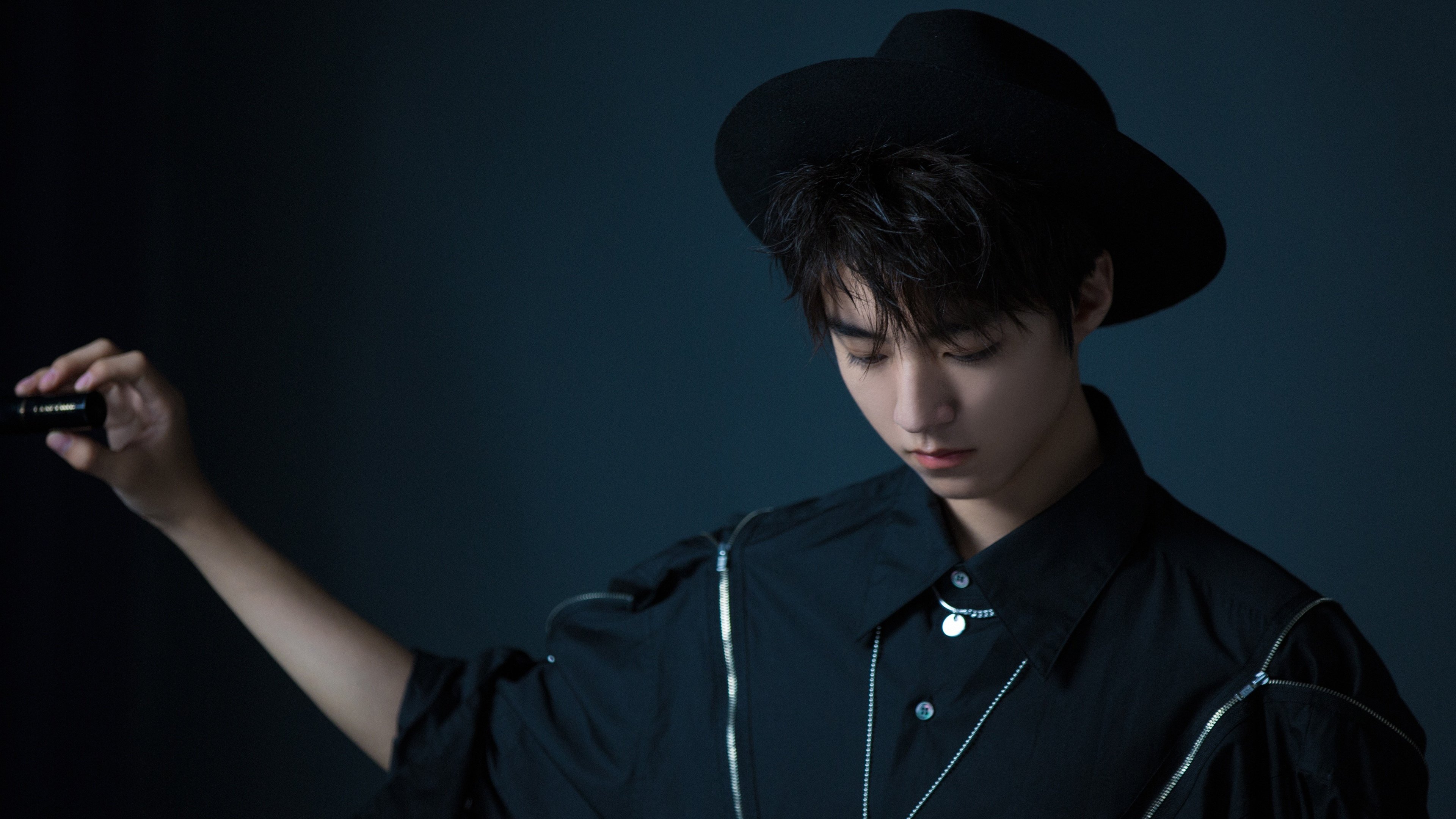 速度与力量的交响，F1街道赛焦点战与森林狼强势拿下独行侠